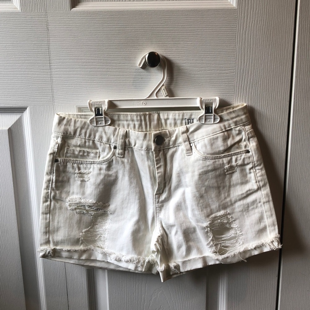 Blank NYC white jean shorts